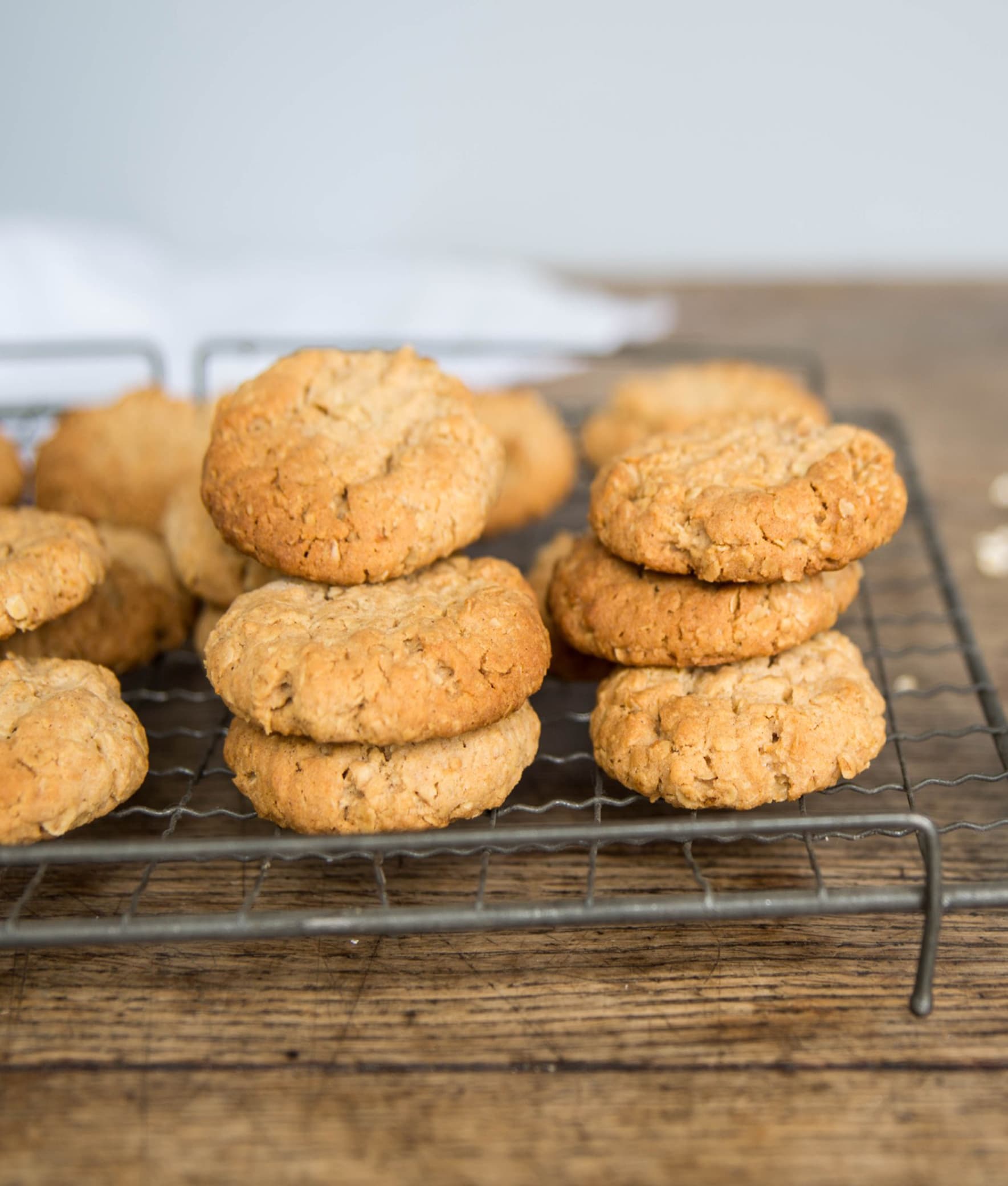 Honest Eten Bakers - Logo