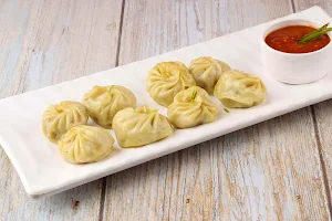Hot And Spicy Momos - Logo