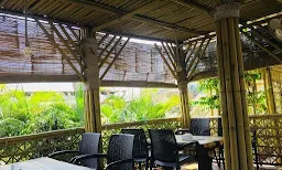 Hotel Swaraj - Cover photo