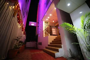 Hotel Natraj - Logo