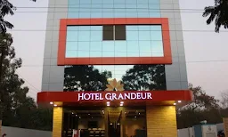 Hotel Shree B - Logo