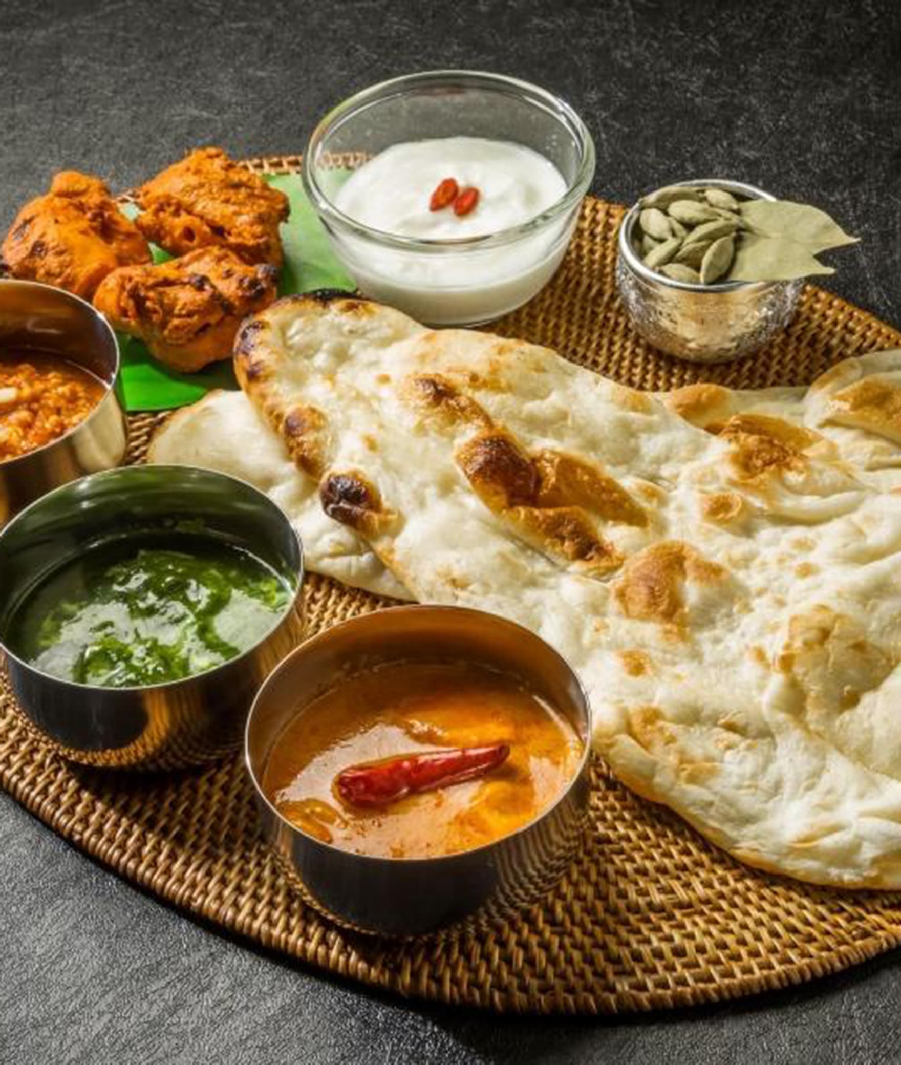 Hotel Blue Hill - Logo