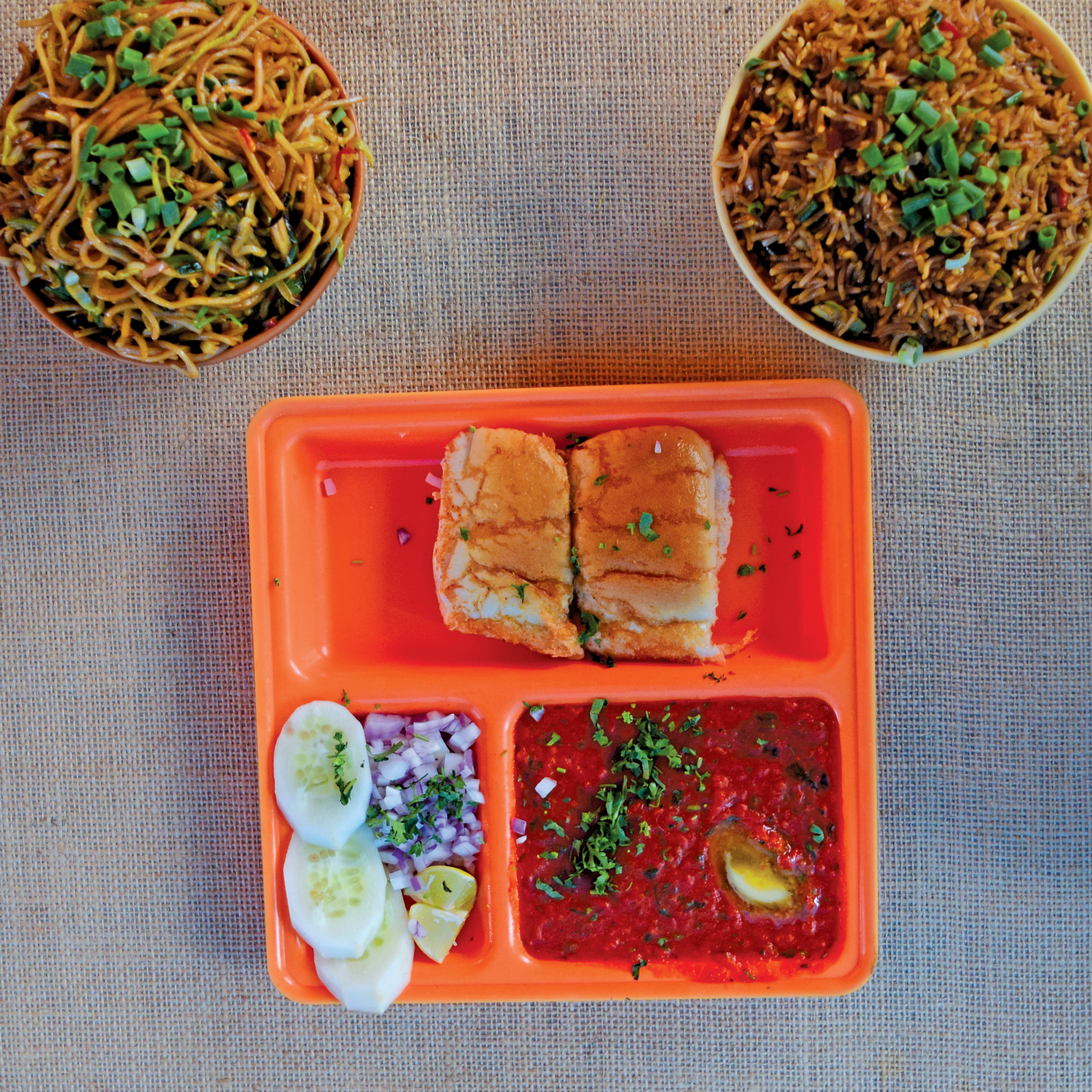 Hotel Chaupati Veg corner - Logo
