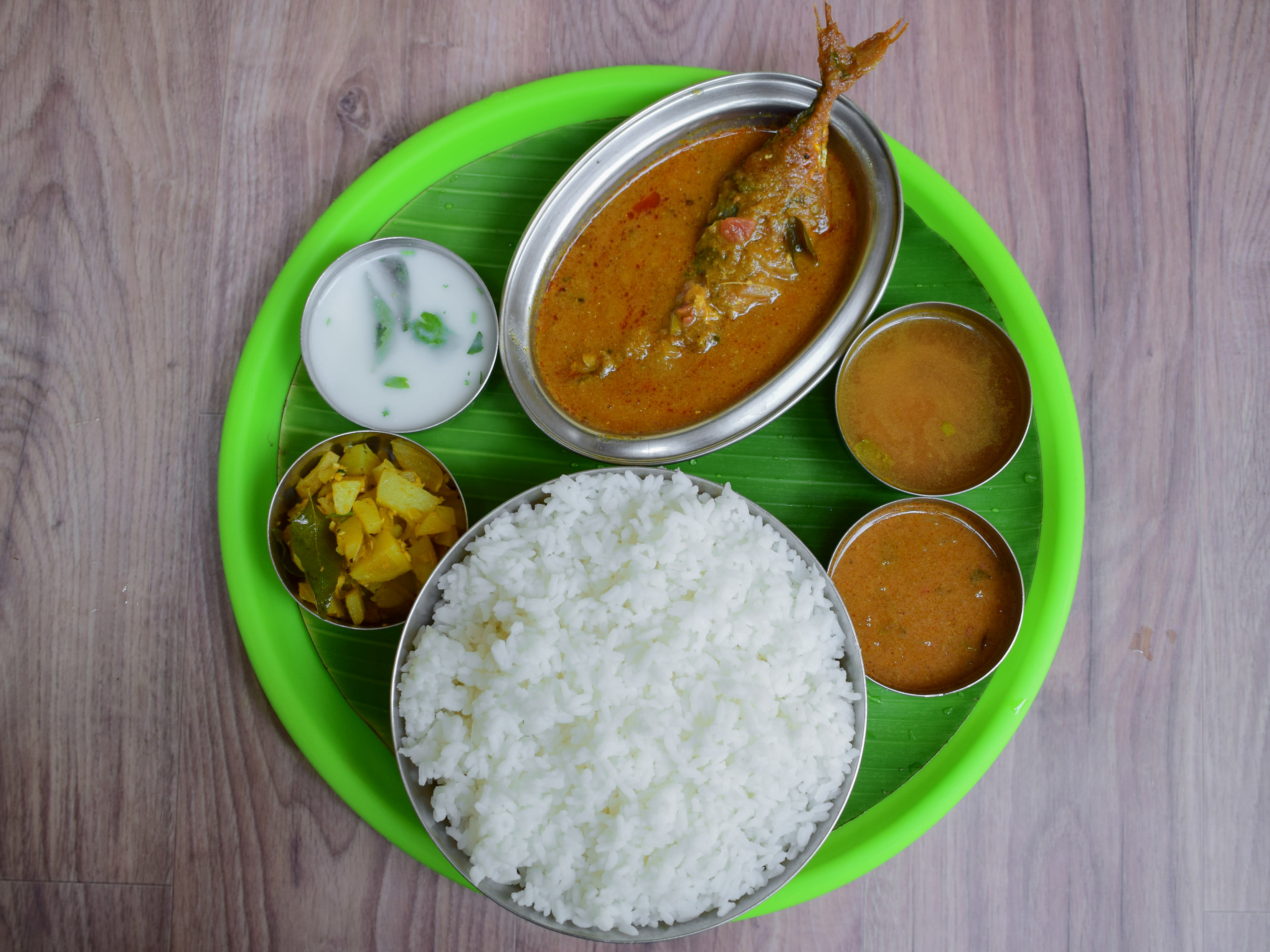 Hotel Machali Family Restaurant - Logo