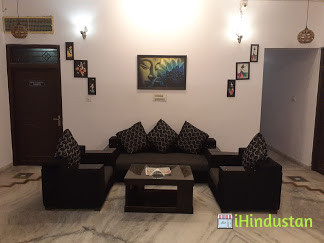 Hotel Malhotra - Logo
