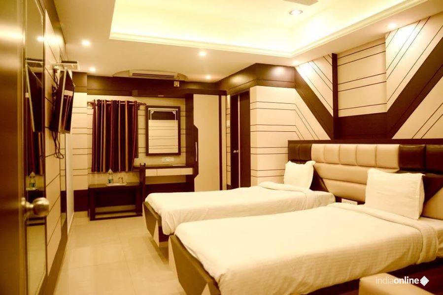 Hotel Sgi - Cover photo
