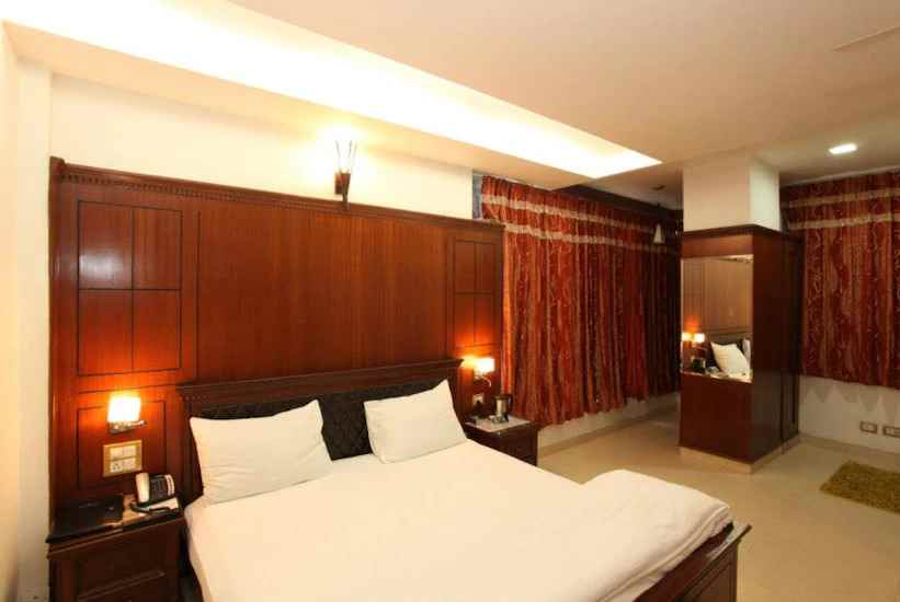 Hotel Shanta Inn - Cover photo
