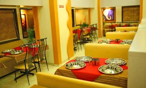 Hotel Sukhakarta - Logo