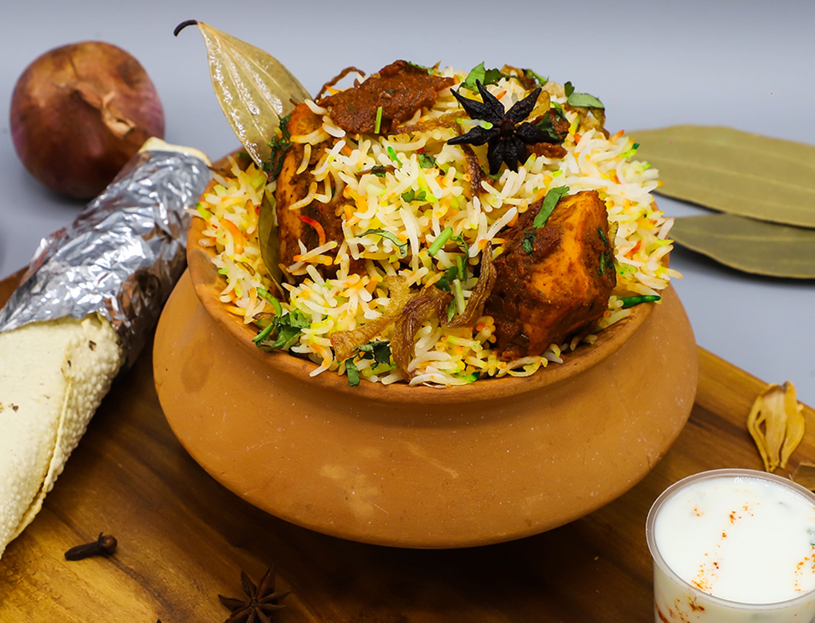 Hotel vadhiv biryani - Logo
