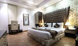 Hotel Waterfall - Logo