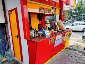 Hot Momos Calling U - Logo