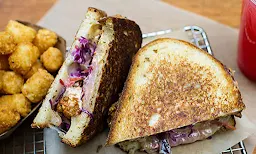 Hot Spicy Chicken - Logo