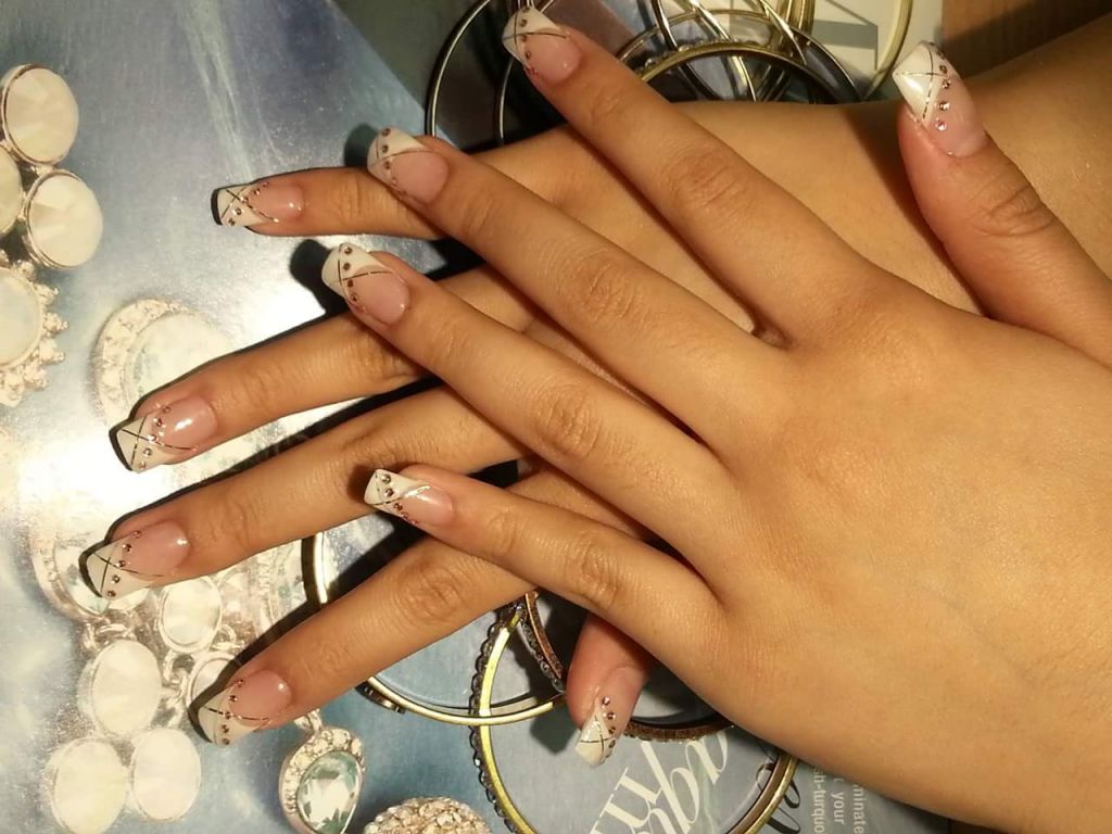 Hottips Lux Nails &a; Spa - Cover photo