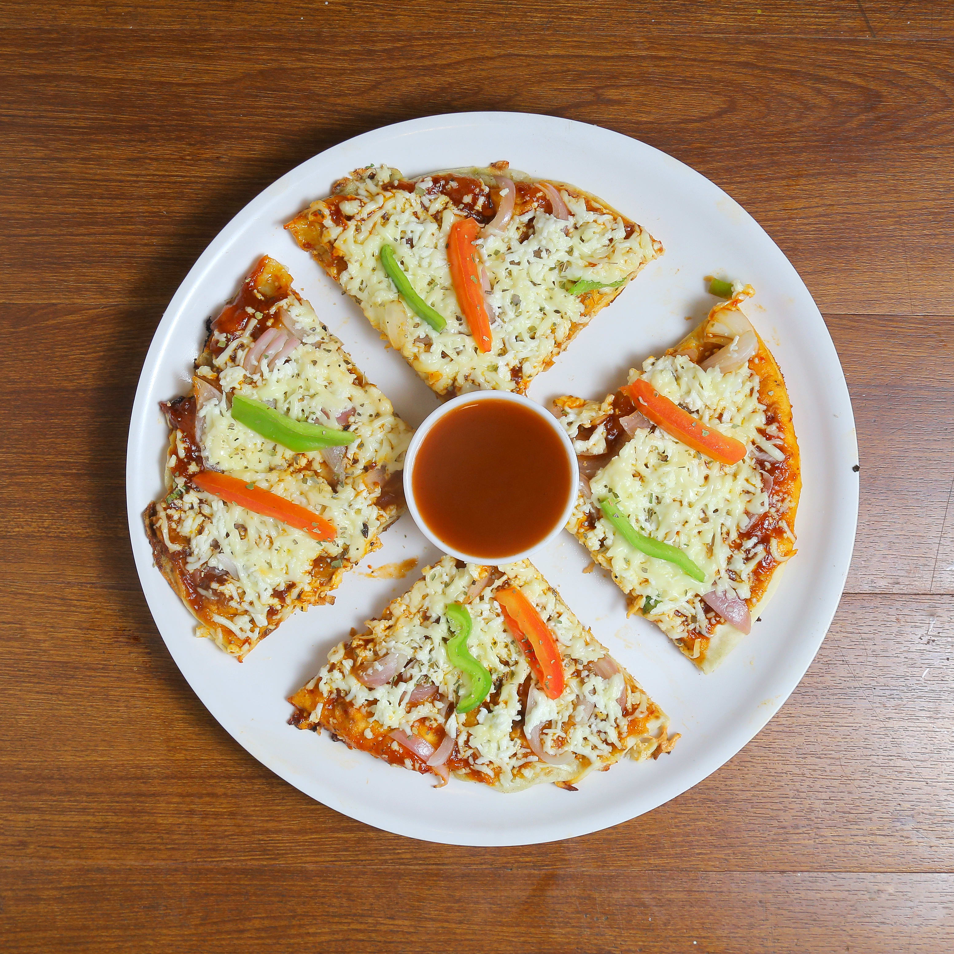 Huge House Of Paratha - Logo