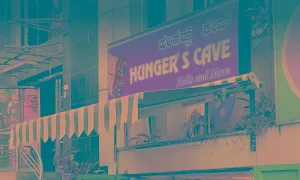 Hunger's Cave Rolls & More - Logo