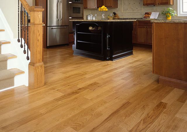 Huntclub Flooring &a; Décor - Logo