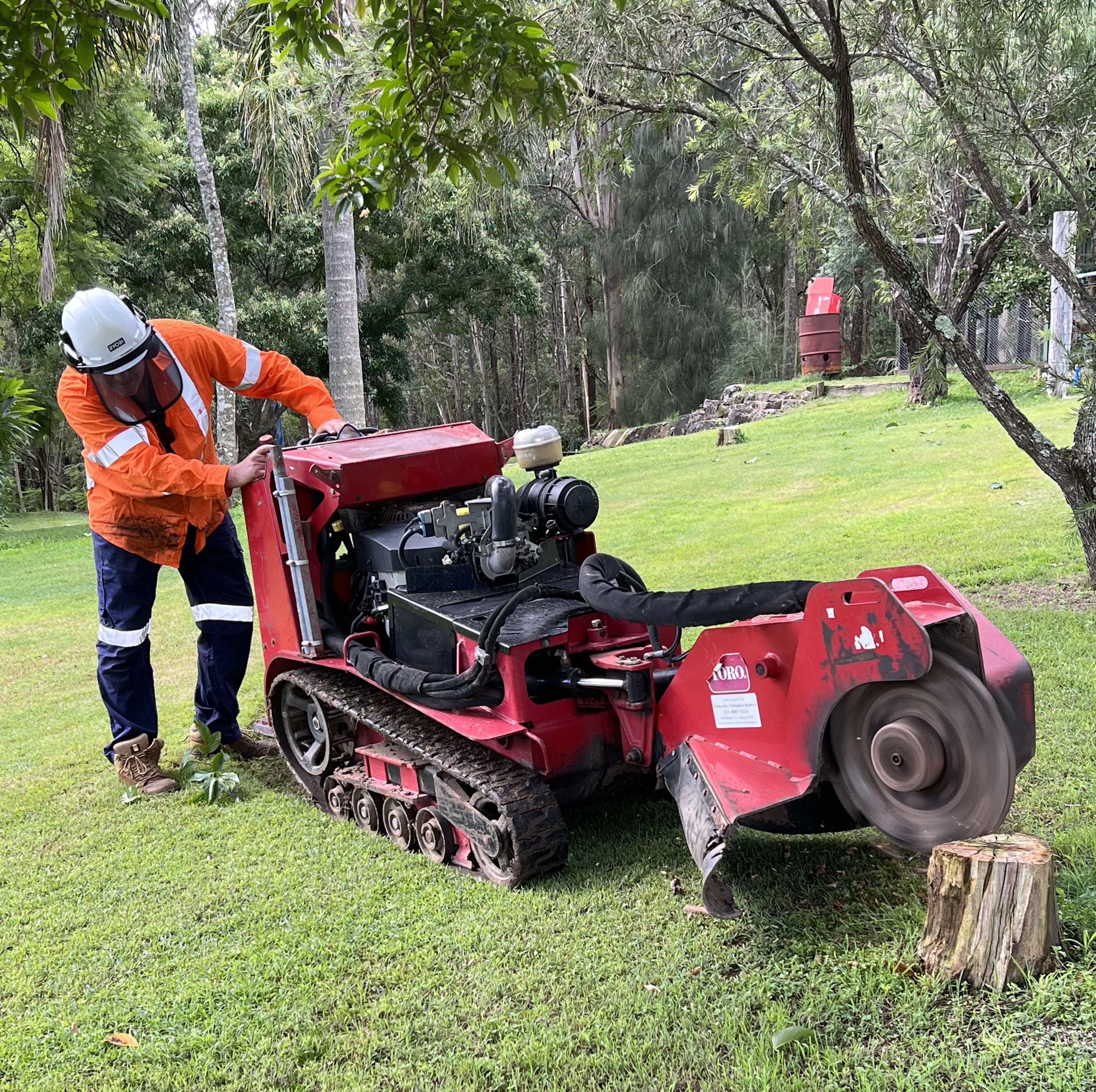 Hunter Stump Grinding - Cover photo