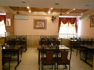 Hyderabad Biryani House - Cover photo