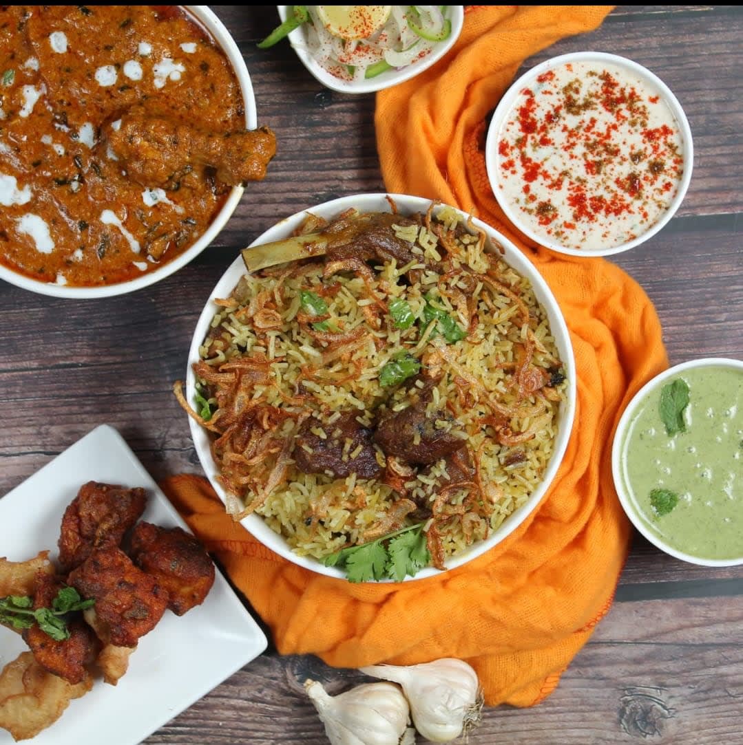 Hyderabadi Kitchen - Logo