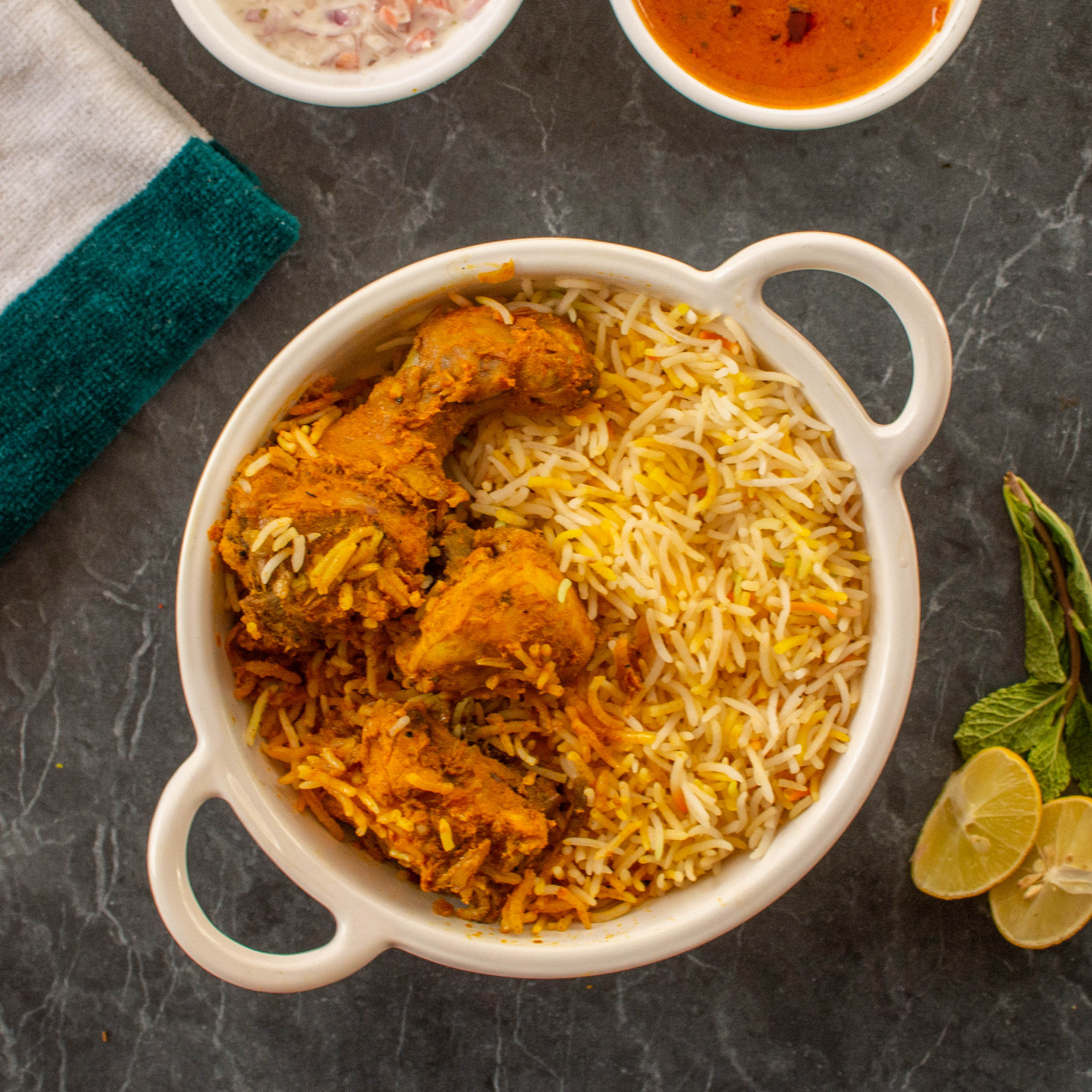 Hyderabadi Lazzat - Logo