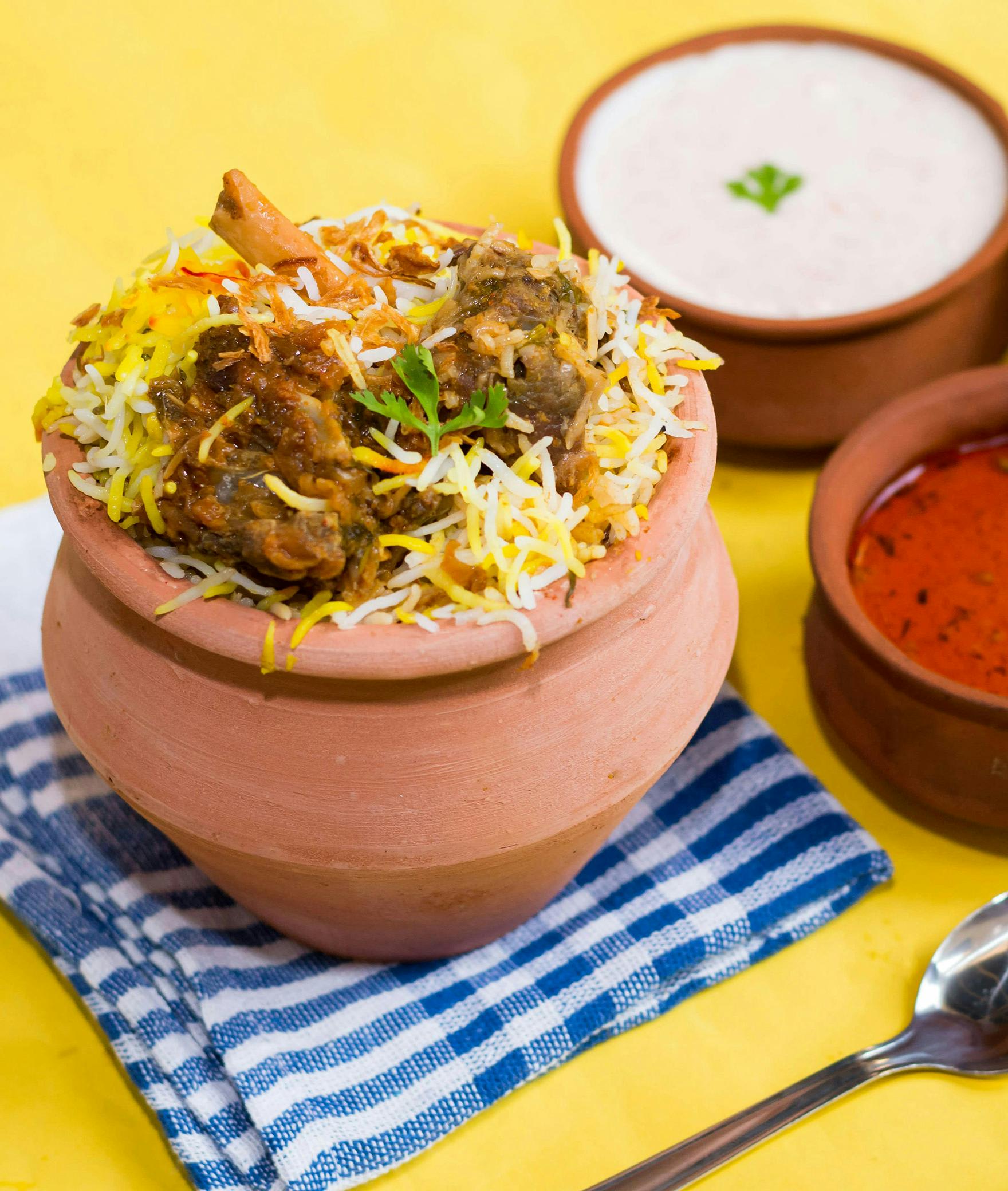 Hyderabadi Matka Biryani - Logo