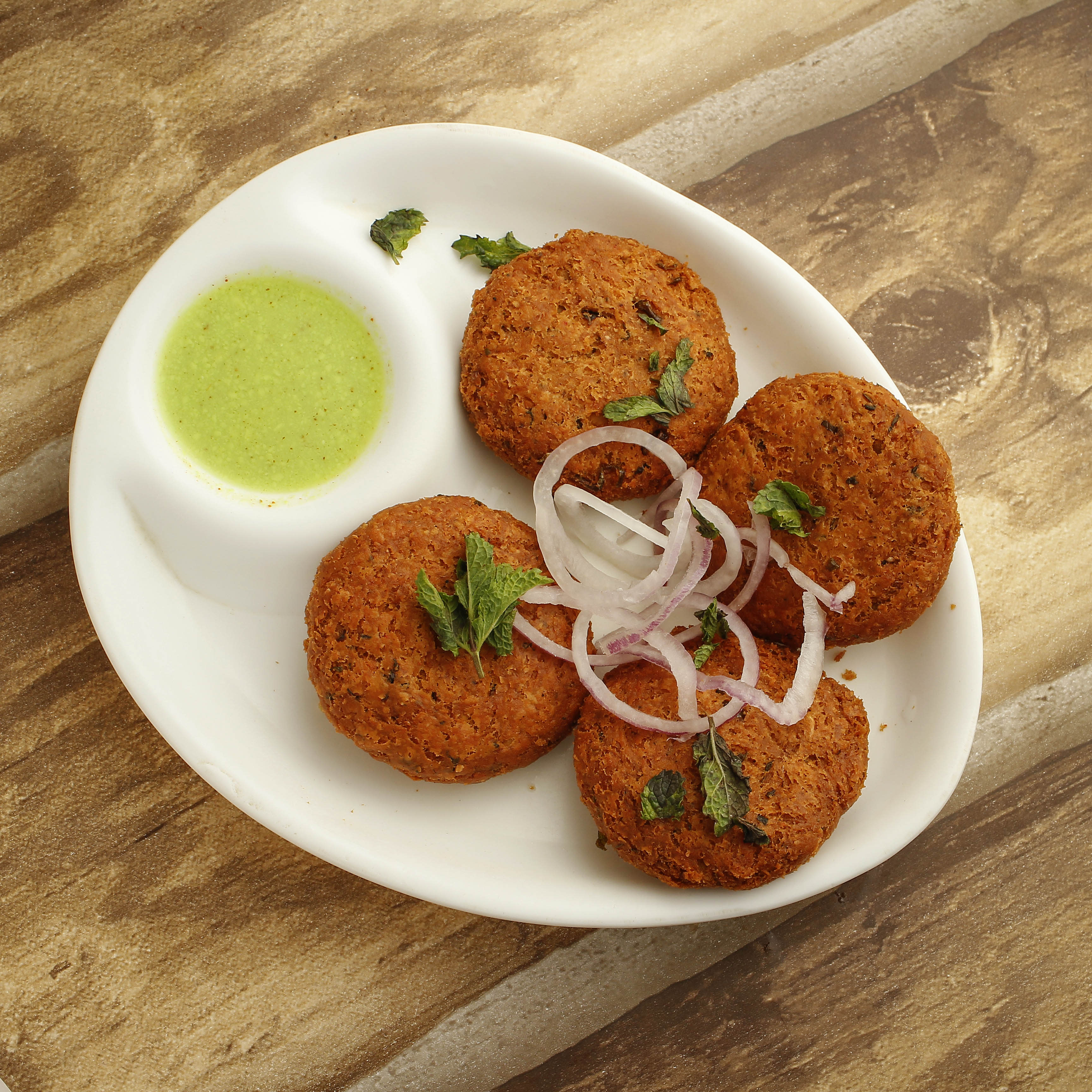 Hyderabadi Zaika ( HALAL ) - Logo