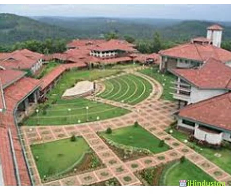 IAM-Institute of Advanced Management - Logo