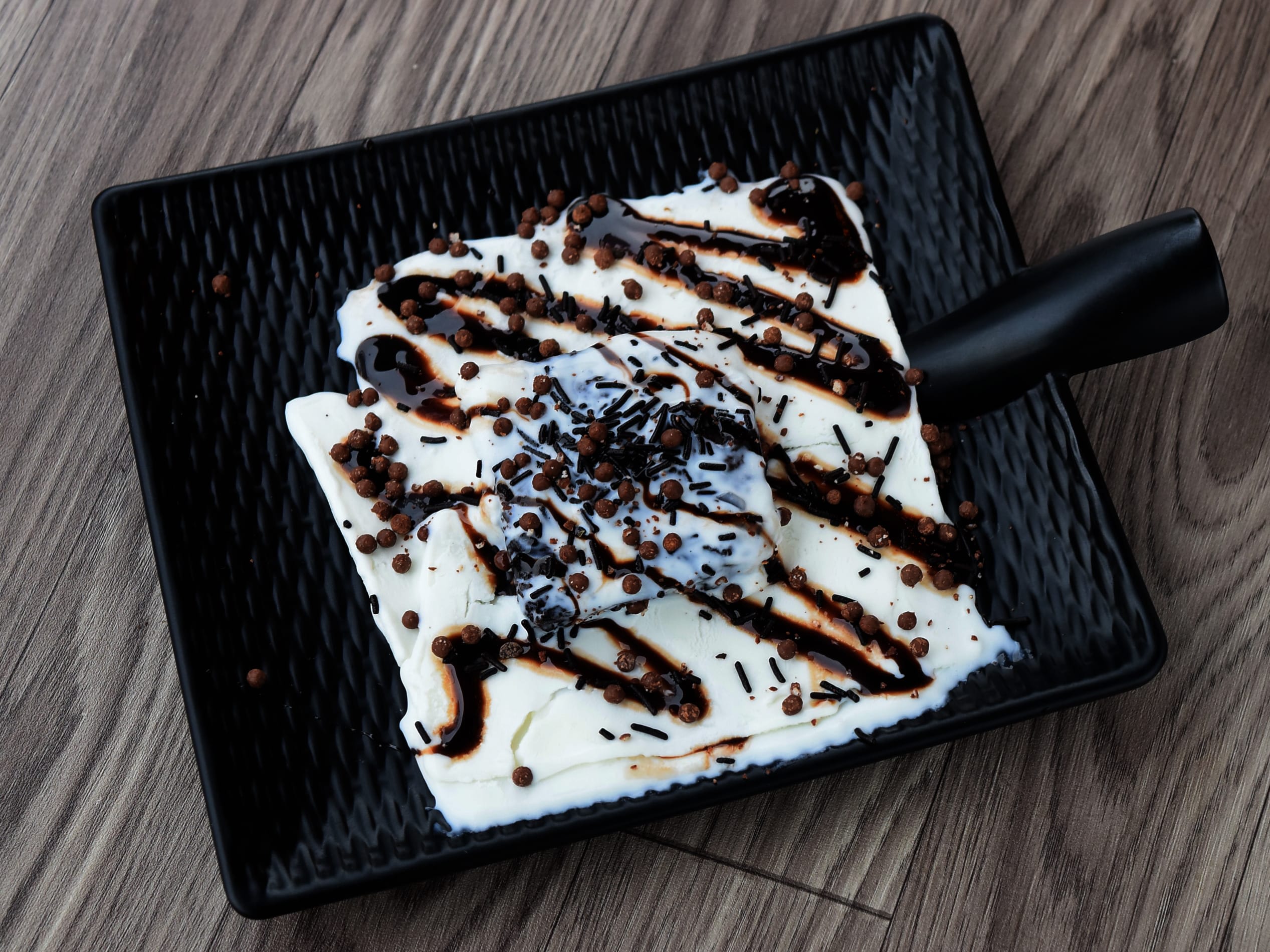 Ice Cream Works - Logo