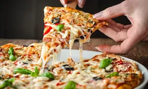 IFC Pizza and Burger - Logo