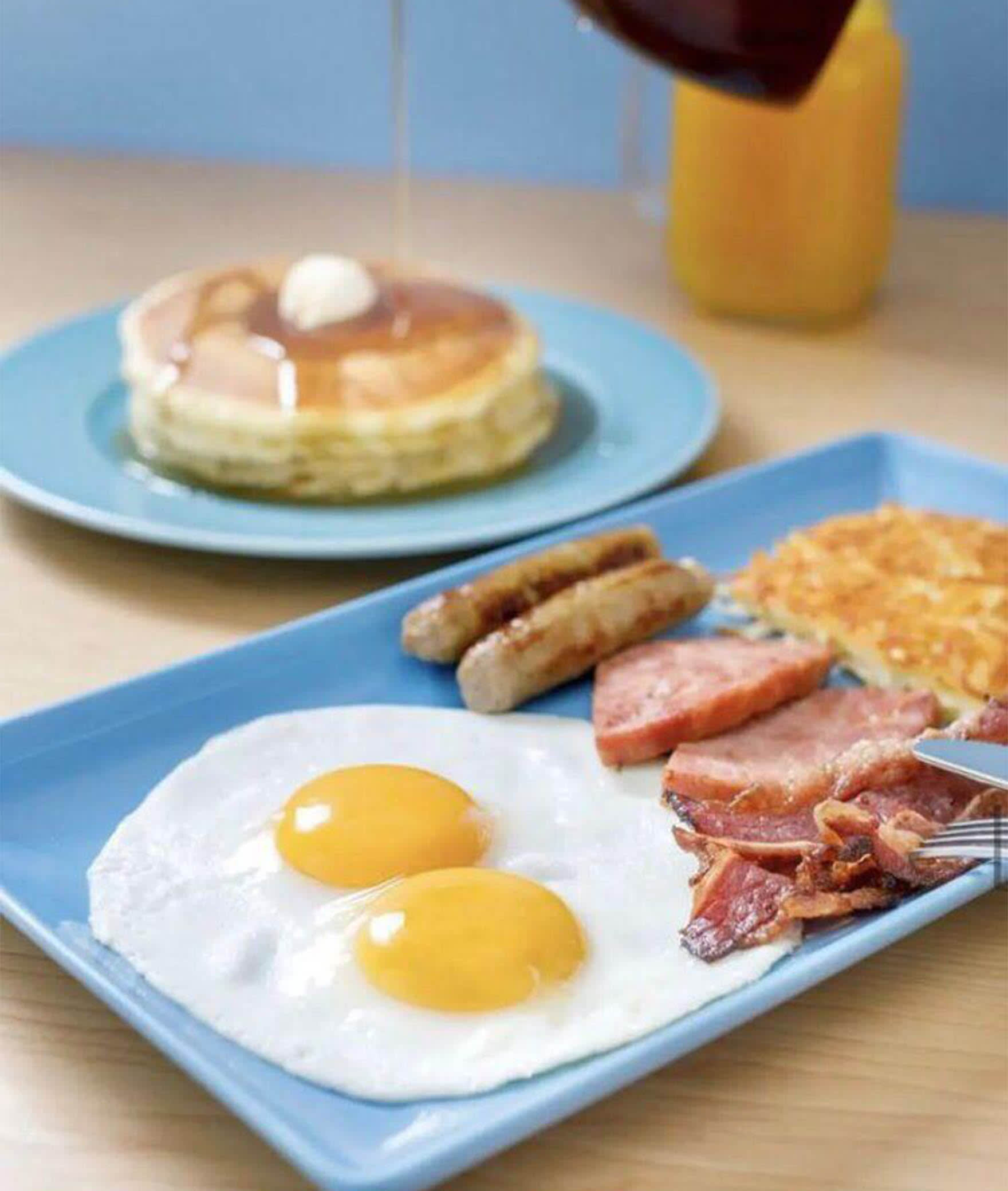 IHOP - Logo