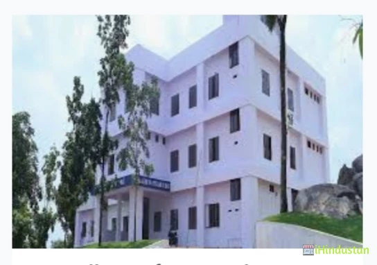 ILM College of Arts and Science - Logo