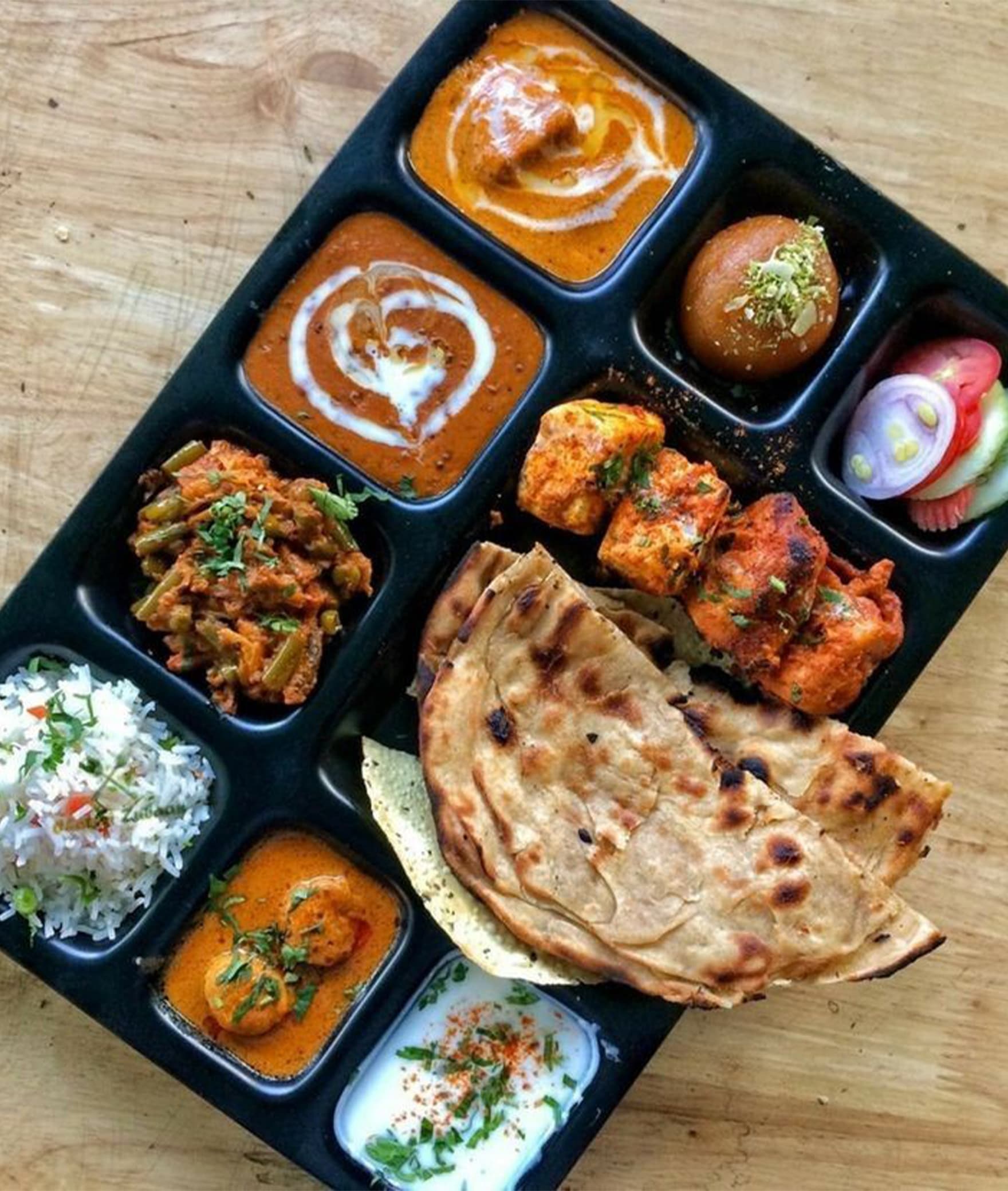 Indian paratha corner - Logo