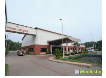 Indian School of Commerce - ISC - Logo
