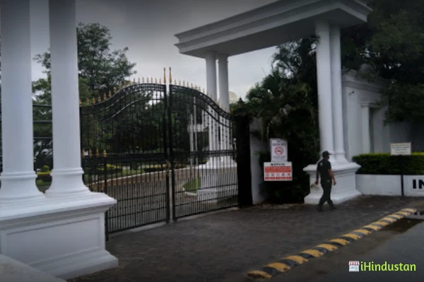Indus International School Bangalore - Logo