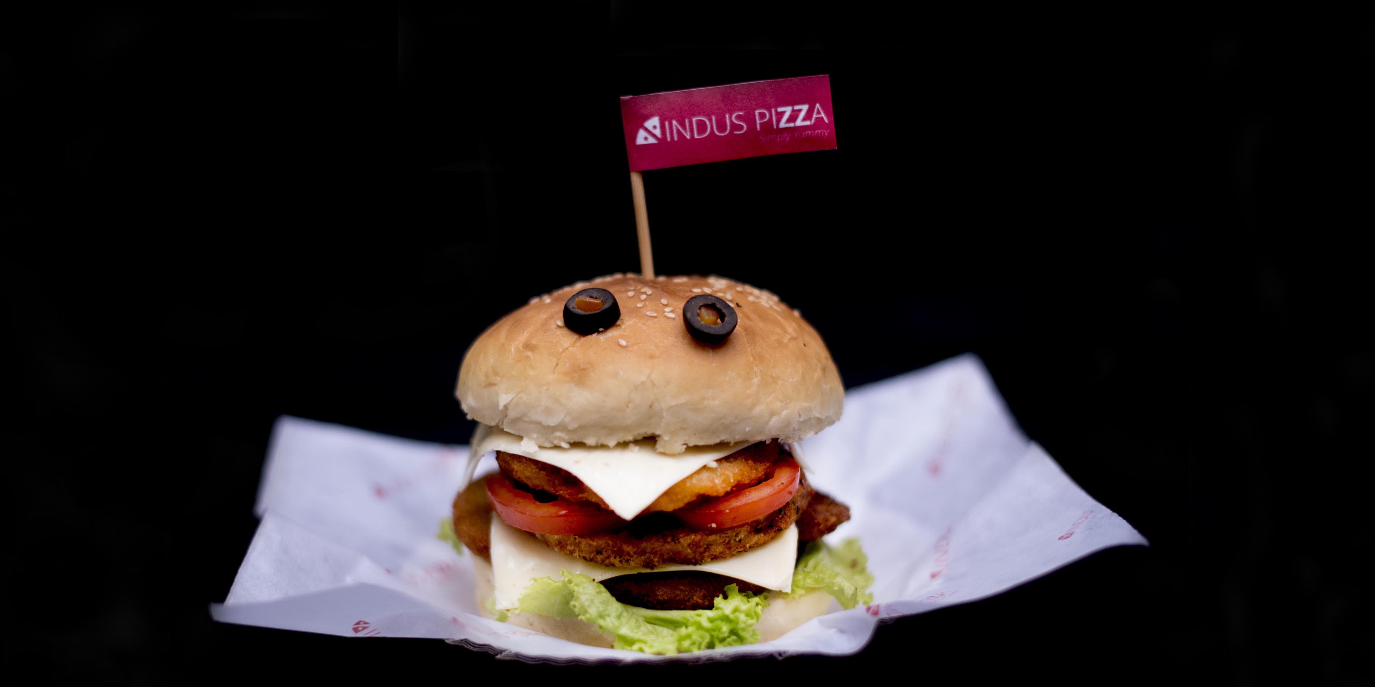 Indus Pizza - Logo
