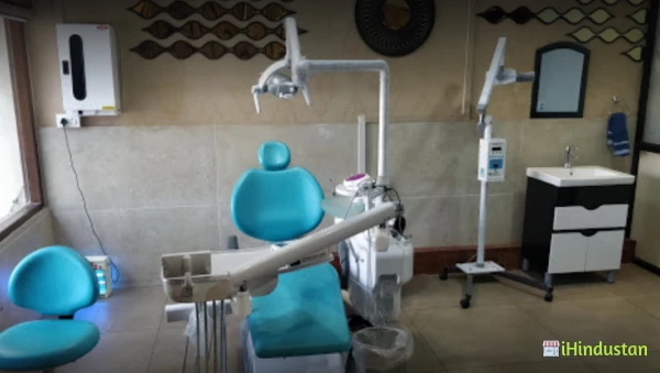 Infinity Smiles Dental Clinic - Logo