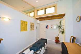 Inner West Chiropractic Care - Logo