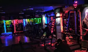 INSANITY FITNESS - Logo