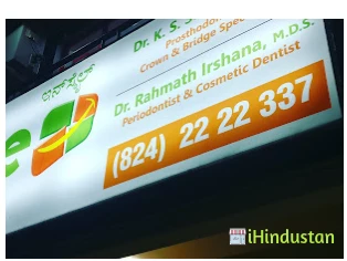 INSMYLE FAMILY DENTIST - Logo
