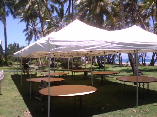 Instant Marquee Systems FNQ - Logo