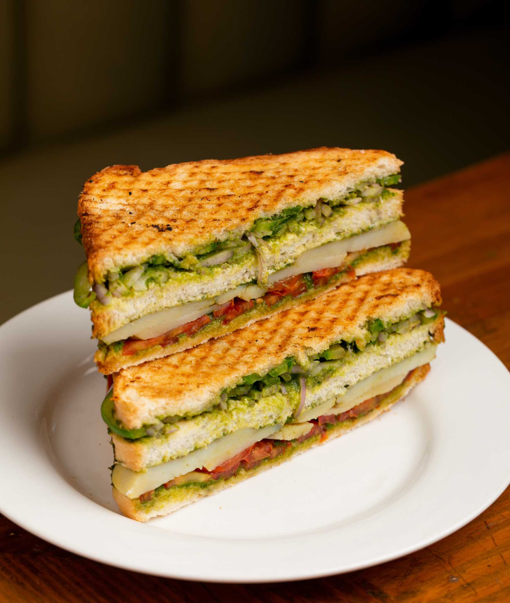 Instawich - Desi Sandwiches - Logo