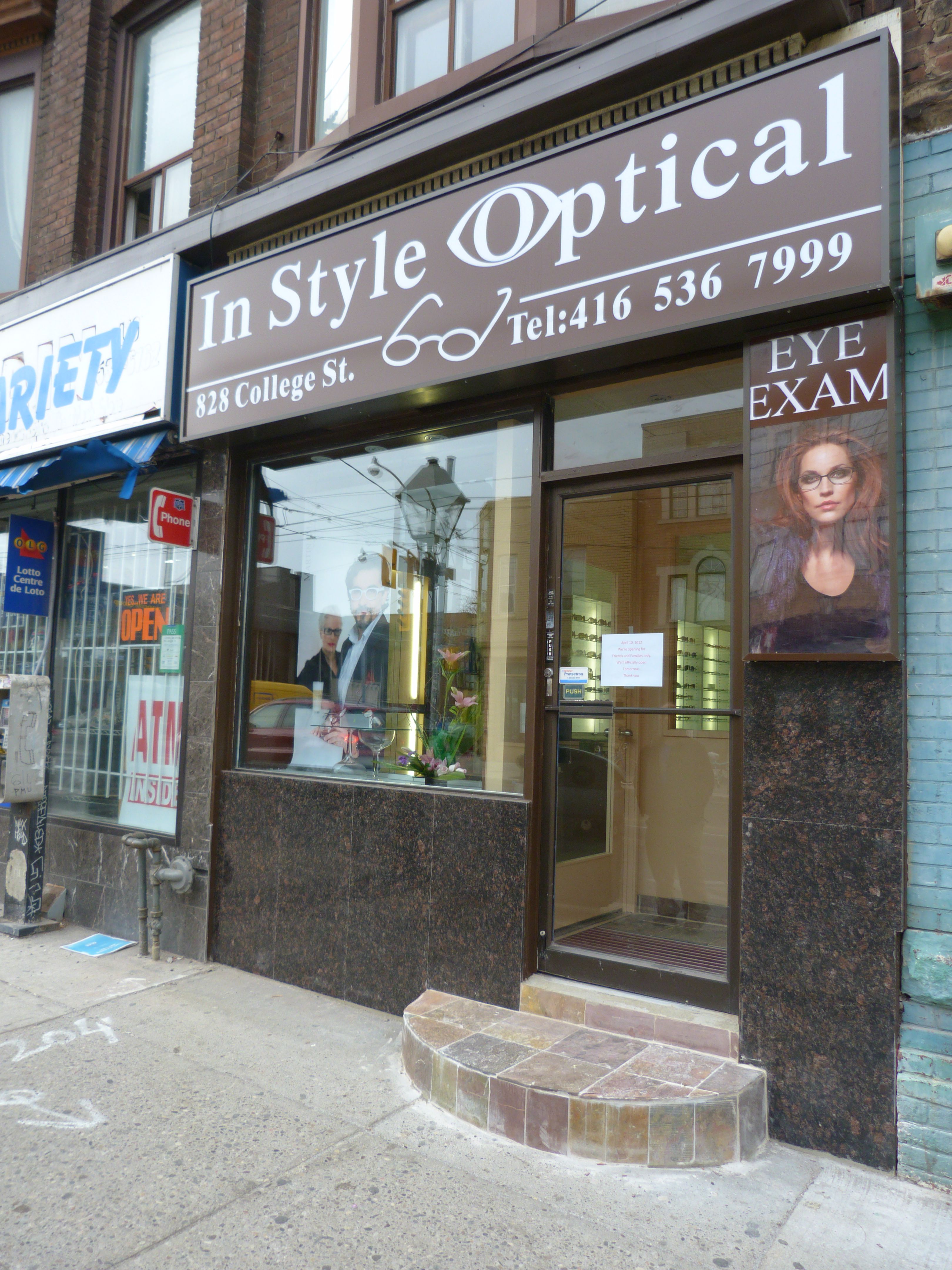 In Style Optical - Logo