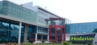 International School Of Business Media ISBM - Logo