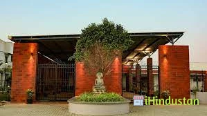 International Village School - Logo