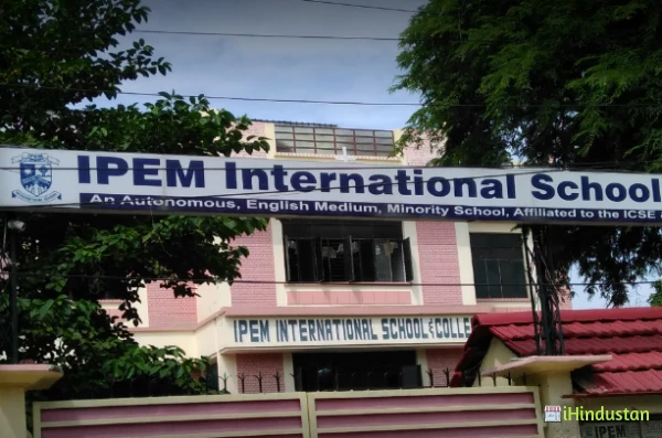 IPEM International School - Logo