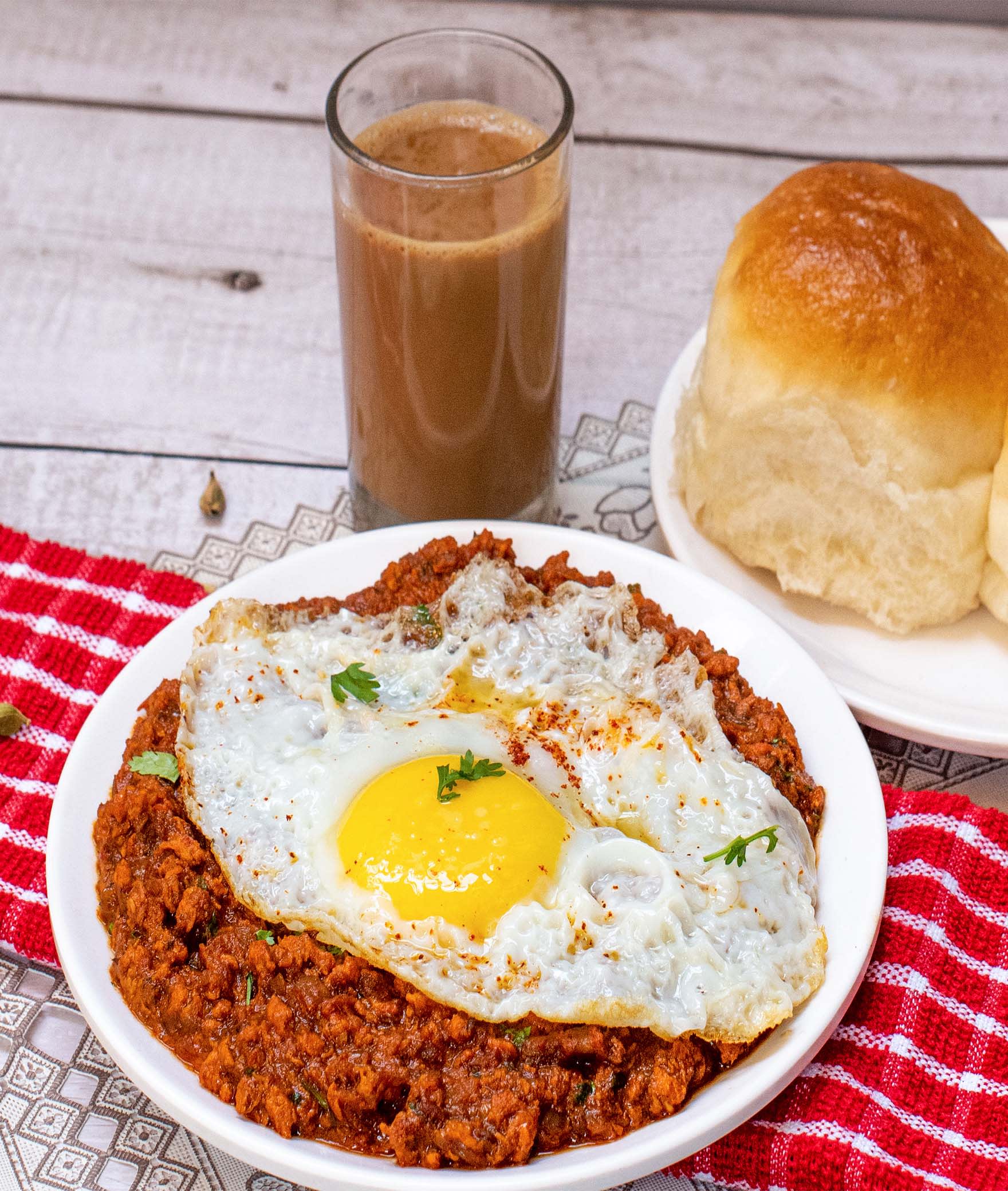 IRANI CHAIKHANA - Logo