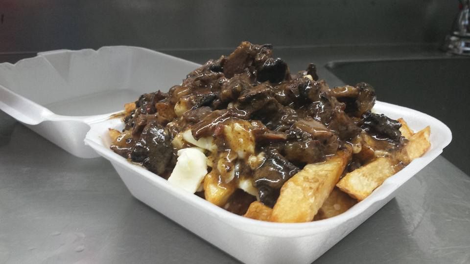 Irie Poutine - Logo