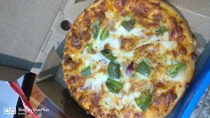 Italian Pizza Hub - Logo