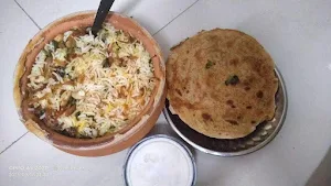 Itminaan Matka Biryani - Slow Cooked - Logo