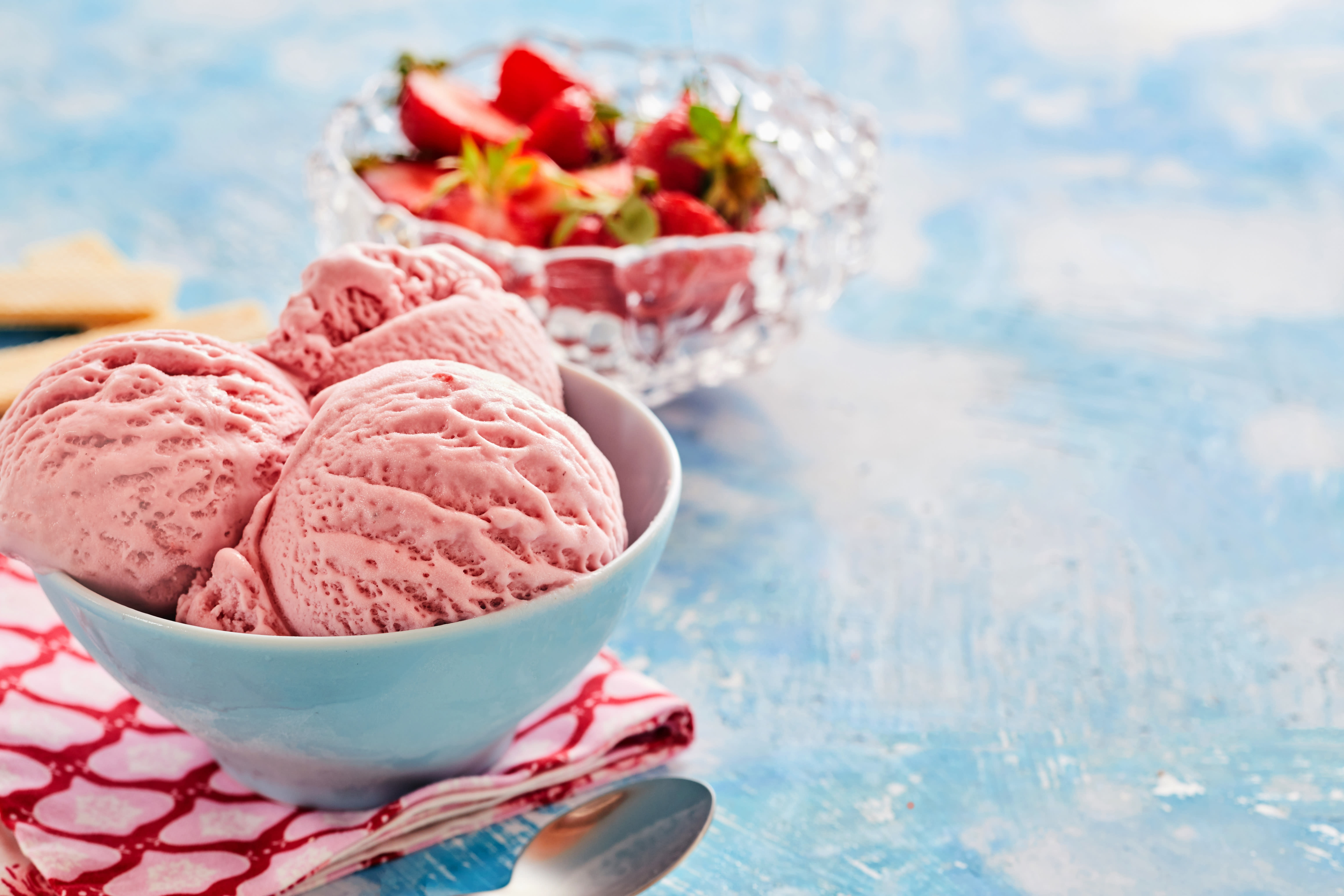 It's Sundae - Crave For More - Logo
